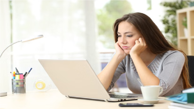 Laptop Problem : स्लो लैपटॉप से राहत अपनाएं ये आसान टिप्स और पाएं फास्ट परफॉर्मेंस