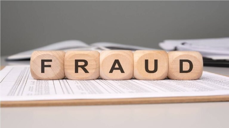 CRPF Officer Fraud : CRPF अफसर बनकर रायपुर में डॉक्टर से 4 लाख की साइबर ठगी