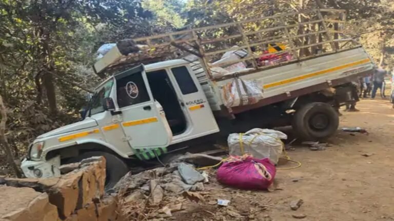 Tragic Accident In Darbha Valley : ब्रेक फेल होने से ट्रक ने पिकअप को मारी टक्कर, 3 की मौत