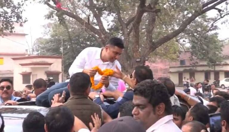 Political Twist Between Birthdays : बेटे के जन्मदिन पर रिहा हुए चैतन्य बघेल, स्वागत में जाम हुई सड़कें