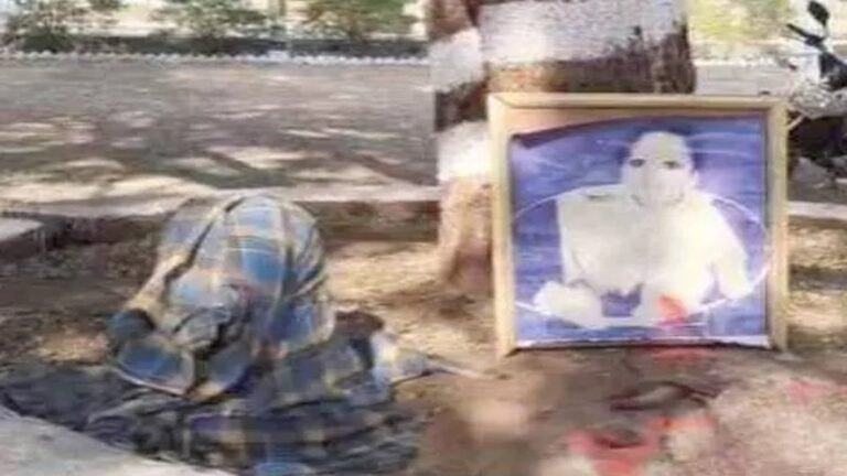 CG: स्कूल परिसर में तंत्र-मंत्र का सनसनीखेज मामला पेड़ के नीचे बच्चे की फोटो रखकर की गई तांत्रिक क्रिया, इलाके में फैली दहशत