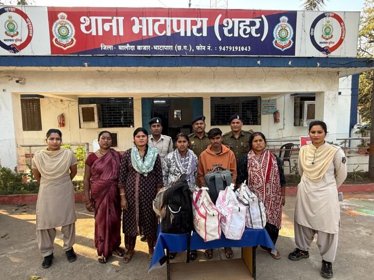 भाटापारा शहर में अवैध रूप से शराब तस्करी एवं बिक्री करने वाले गिरोह का किया गया भांडाफोड़